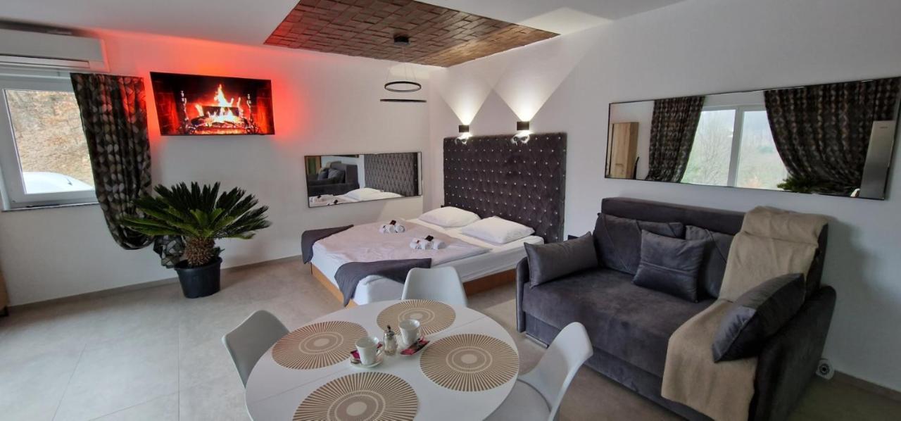 Resort Timaja - Pool, Massage Pool, Sauna Trebnje Zewnętrze zdjęcie