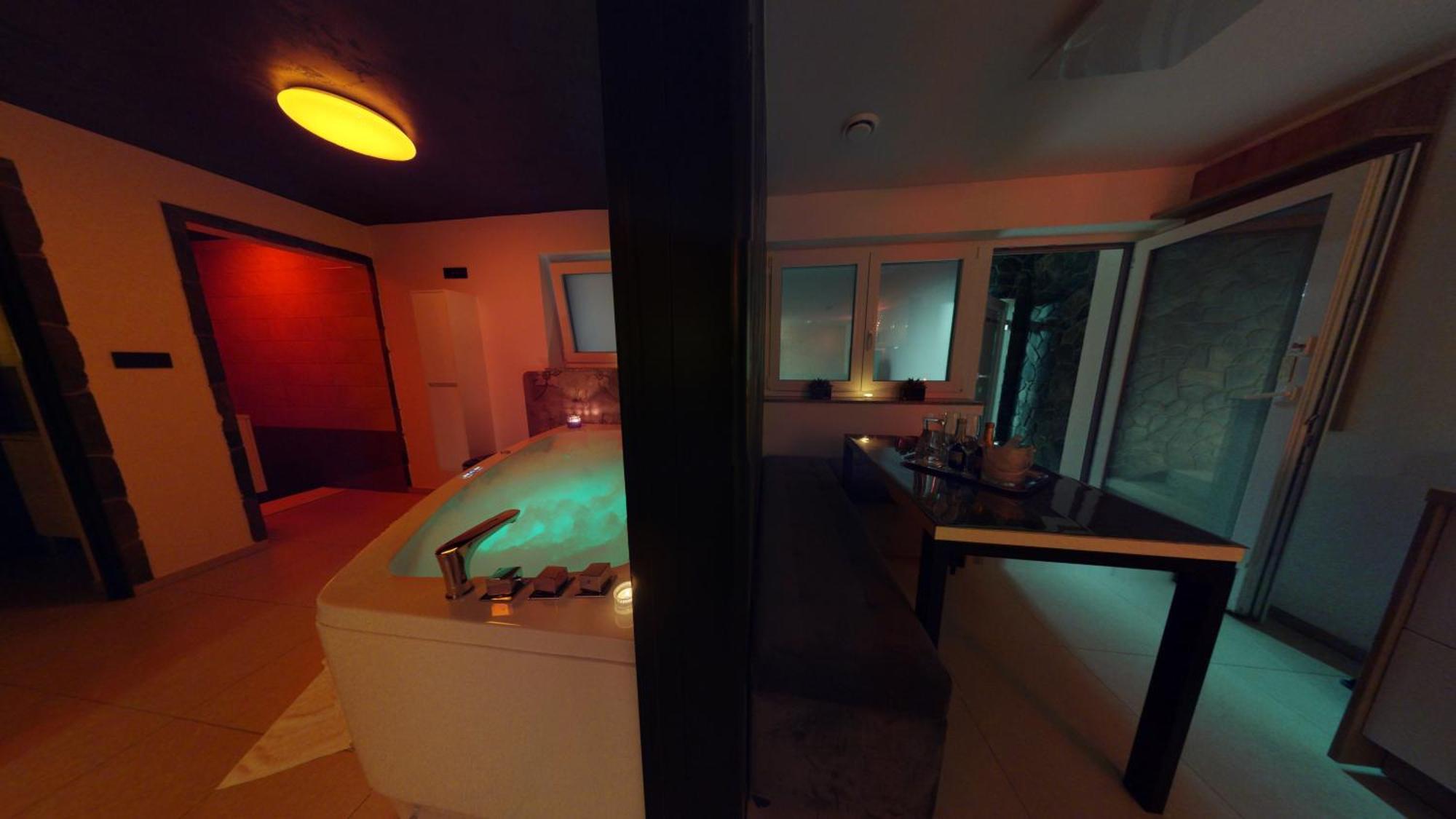 Resort Timaja - Pool, Massage Pool, Sauna Trebnje Zewnętrze zdjęcie