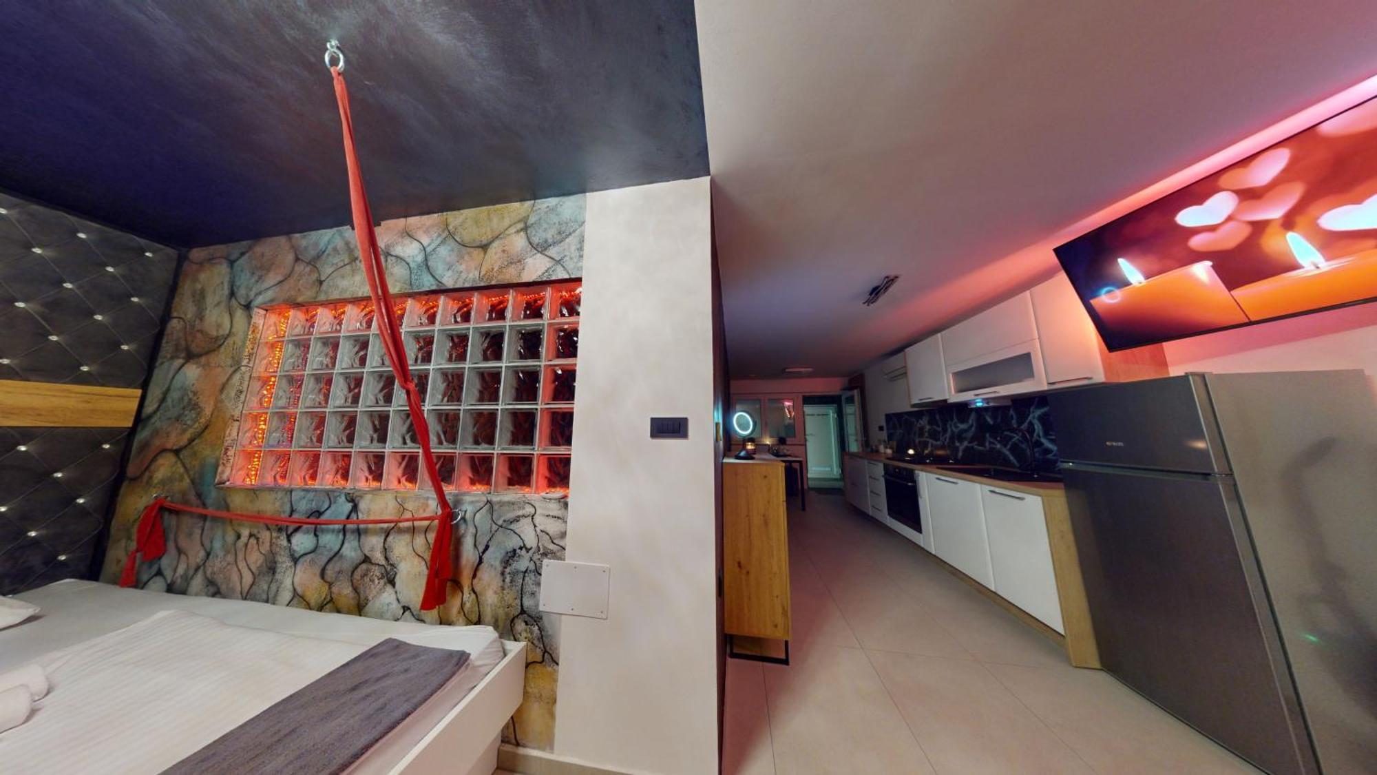 Resort Timaja - Pool, Massage Pool, Sauna Trebnje Zewnętrze zdjęcie